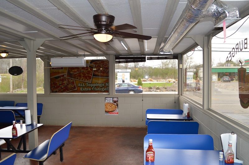 The Lunch Box: 268 Colyar Street, Tracy City, TN 37387